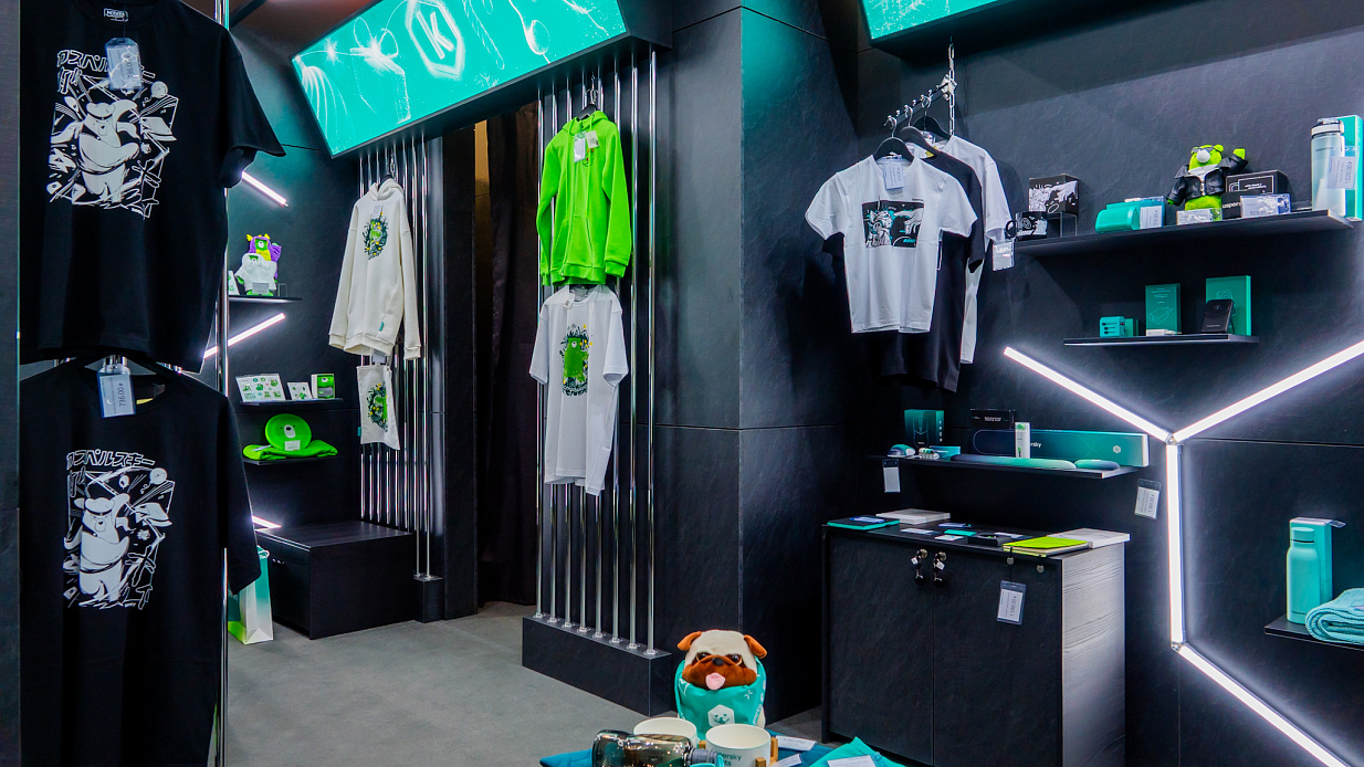 Дизайн-проект и застройка стенда «Лаборатория Касперского, НГ Корнер - 2025» - фото 2