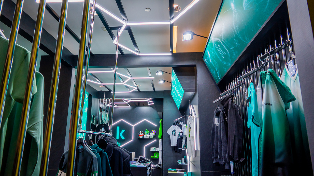 Дизайн-проект и застройка стенда «Лаборатория Касперского, НГ Корнер - 2025» - фото 5